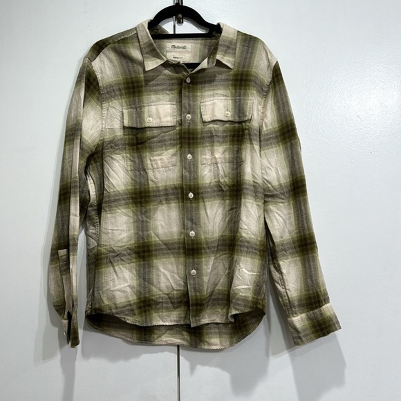 Madewell Perfect Fit Plaid Flannel Button Down Size Large - Picture 2 of 4